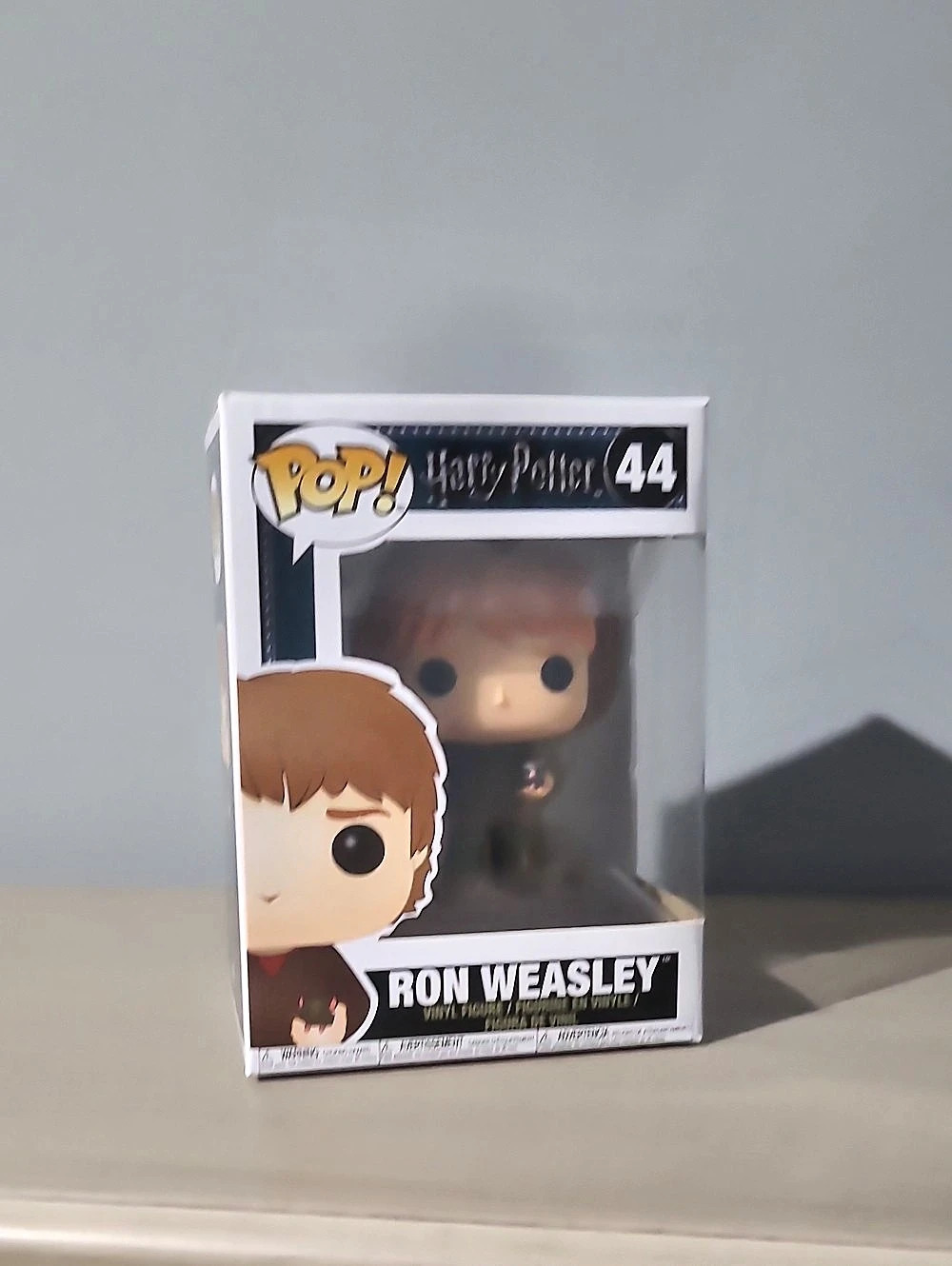 Funko Pop! Harry Potter Ron Weasley with Scabbers Vinyl Figure #44 Ron Weasley
